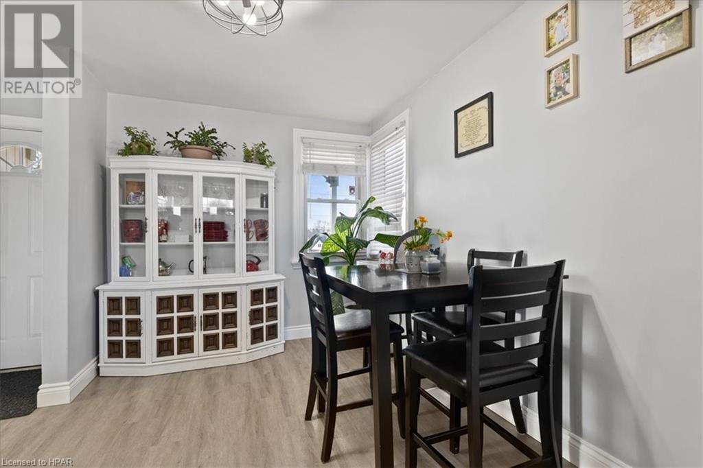 753 Devonshire Avenue, Woodstock, Ontario  N4S 5R3 - Photo 9 - 40560614