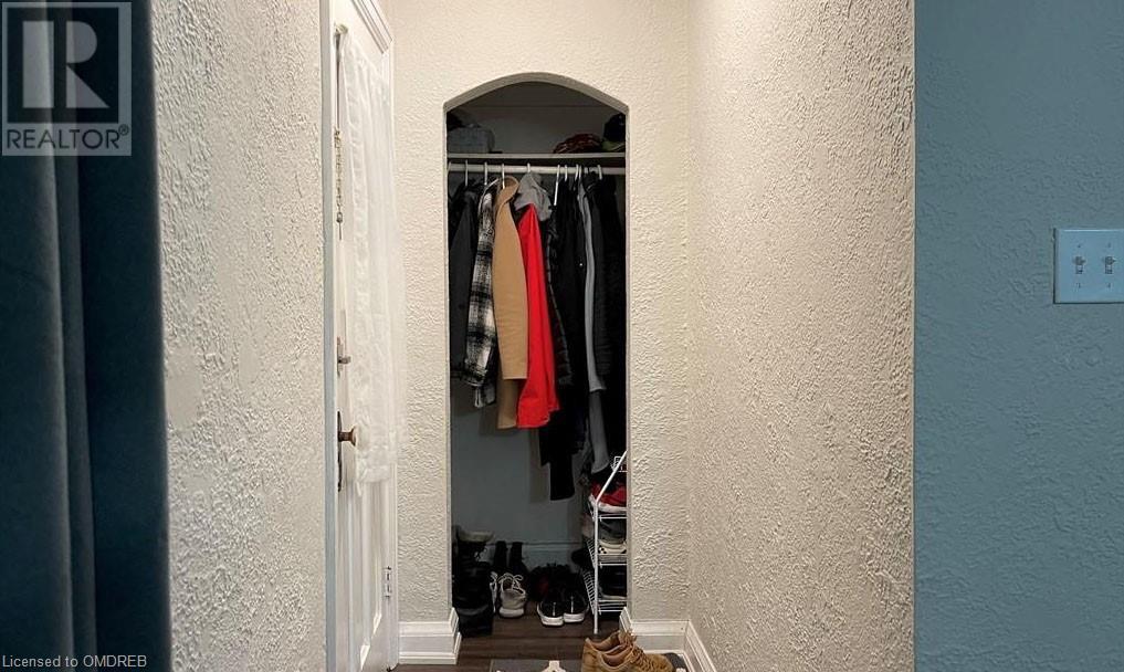 487 Victoria Street S, Kitchener, Ontario  N2M 3A6 - Photo 2 - 40563853