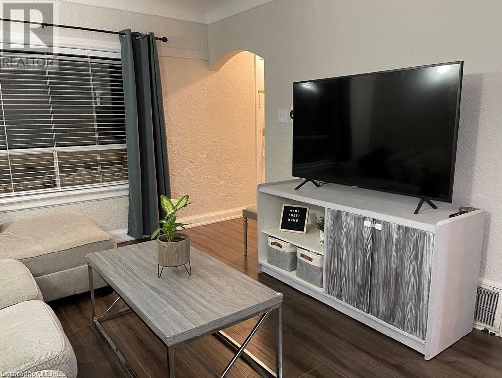 487 Victoria Street S, Kitchener, Ontario  N2M 3A6 - Photo 4 - 40563853