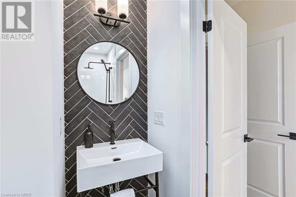 40 Georgian Manor Drive, Collingwood, Ontario  L9Y 3Z1 - Photo 11 - 40555027