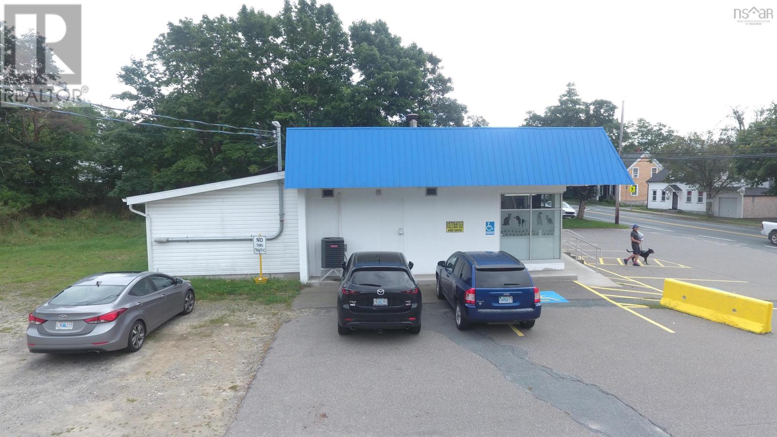 190 Water Street, Shelburne, Nova Scotia  B0T 1W0 - Photo 2 - 202319832