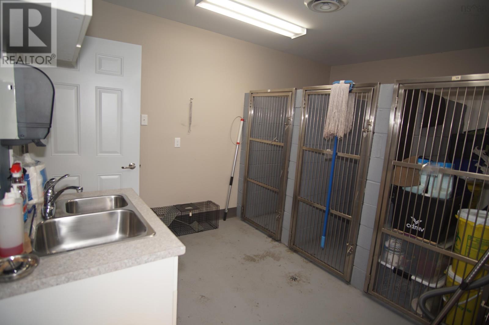 190 Water Street, Shelburne, Nova Scotia  B0T 1W0 - Photo 41 - 202319832