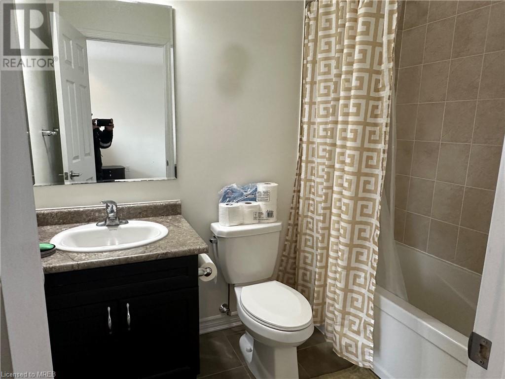 304 Shady Glen Crescent, Kitchener, Ontario  N2R 0J9 - Photo 25 - 40563387