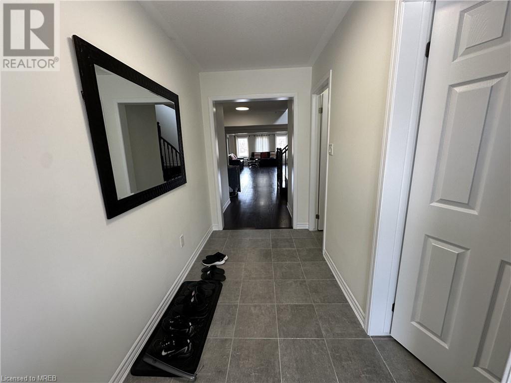 304 Shady Glen Crescent, Kitchener, Ontario  N2R 0J9 - Photo 4 - 40563387