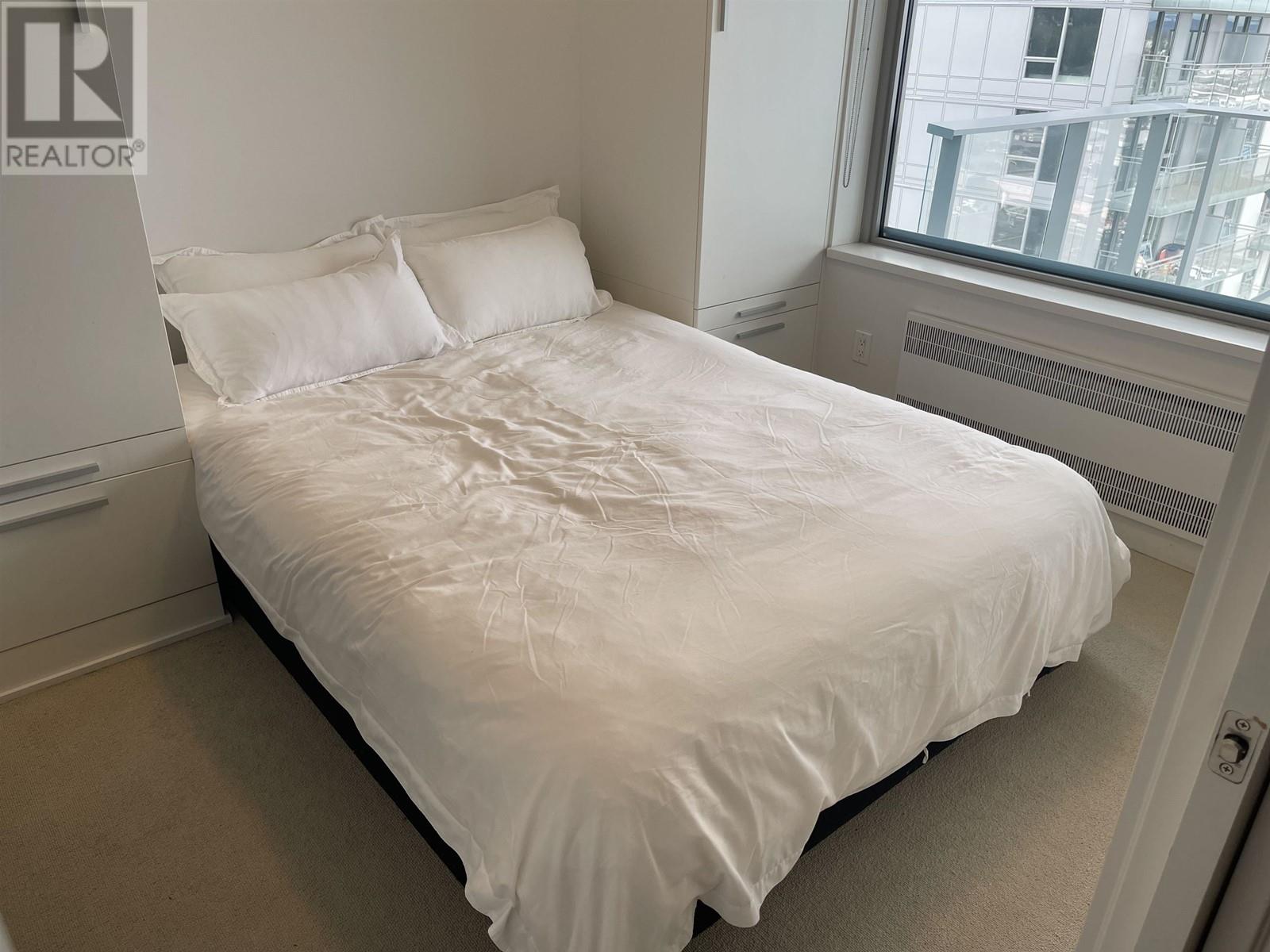 Listing Picture 8 of 20 : 2305 8131 NUNAVUT LANE, Vancouver / 溫哥華 - 魯藝地產 Yvonne Lu Group - MLS Medallion Club Member