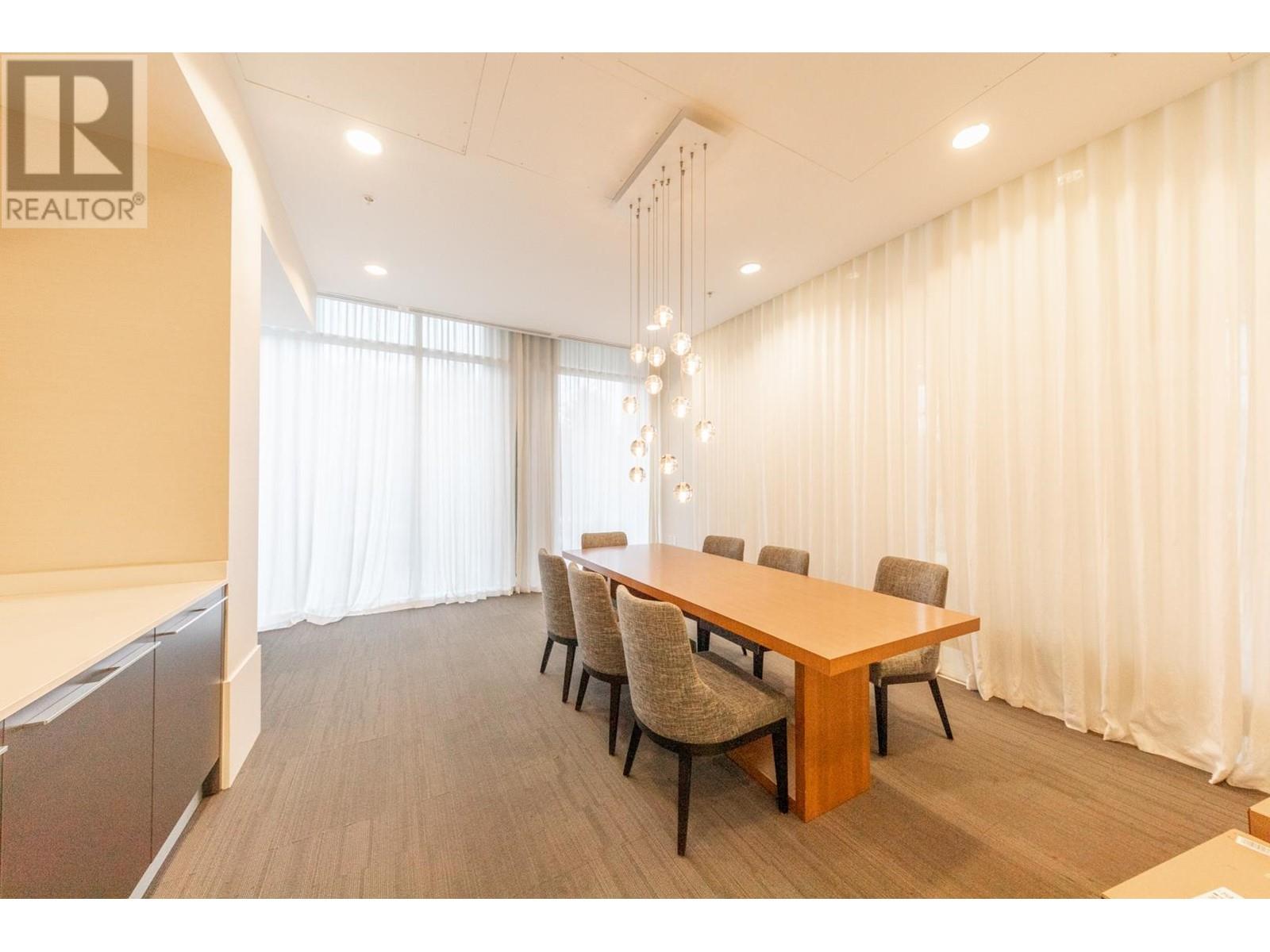 Listing Picture 16 of 20 : 2305 8131 NUNAVUT LANE, Vancouver / 溫哥華 - 魯藝地產 Yvonne Lu Group - MLS Medallion Club Member