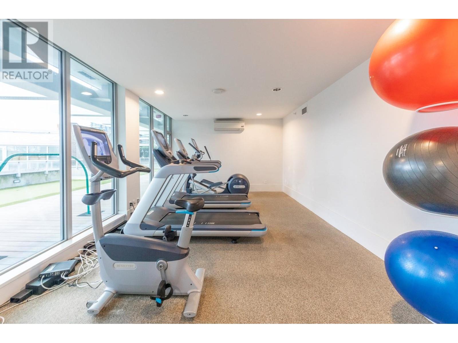 Listing Picture 20 of 20 : 2305 8131 NUNAVUT LANE, Vancouver / 溫哥華 - 魯藝地產 Yvonne Lu Group - MLS Medallion Club Member