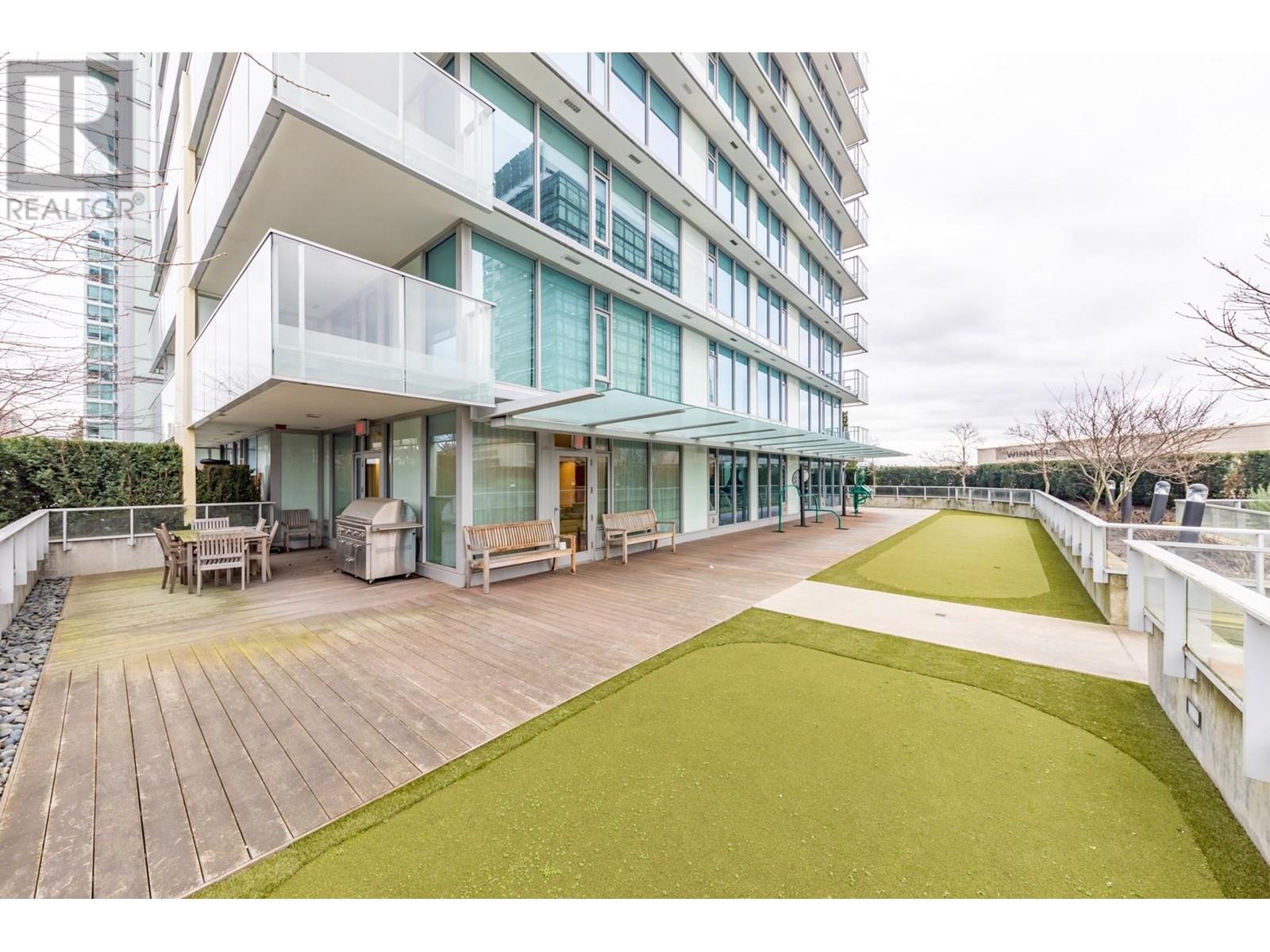 Listing Picture 18 of 20 : 2305 8131 NUNAVUT LANE, Vancouver / 溫哥華 - 魯藝地產 Yvonne Lu Group - MLS Medallion Club Member