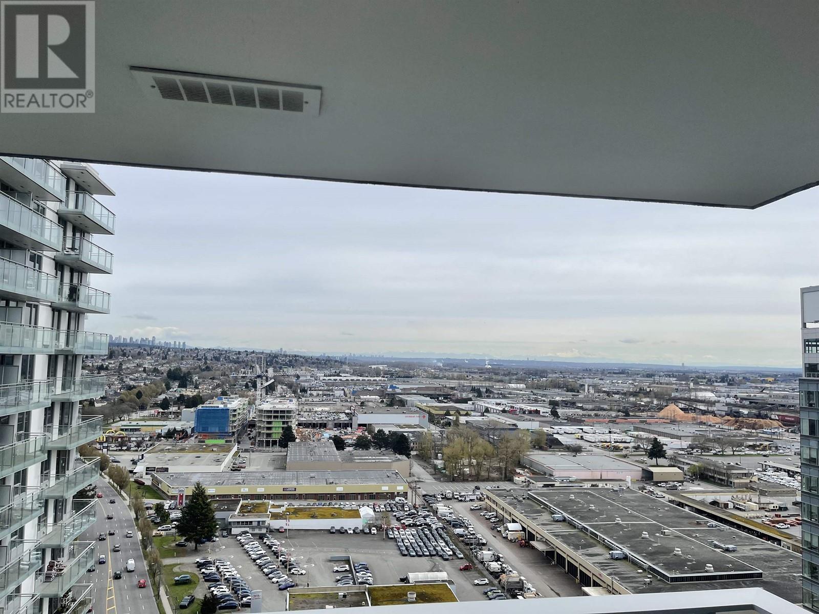 Listing Picture 14 of 20 : 2305 8131 NUNAVUT LANE, Vancouver / 溫哥華 - 魯藝地產 Yvonne Lu Group - MLS Medallion Club Member