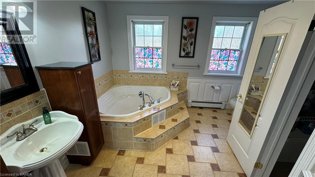 540 Cutler Road, Yarker, Ontario  K0K 3N0 - Photo 14 - 40539771