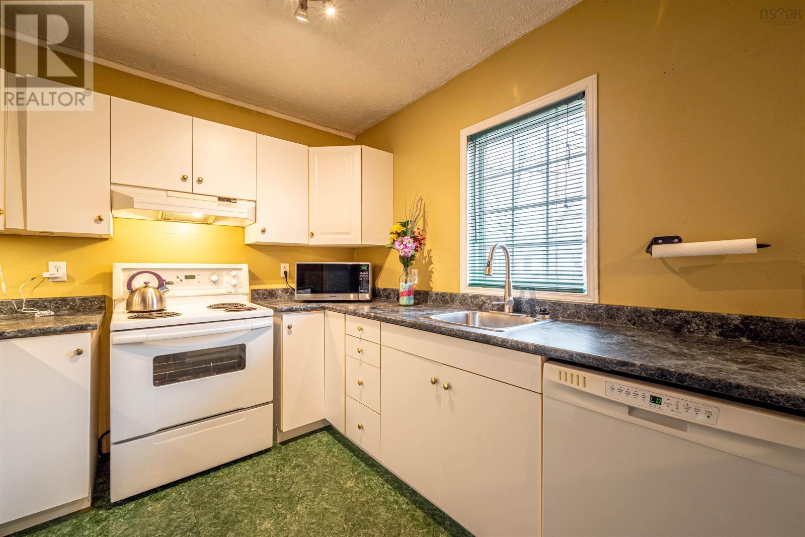 64 Dickey Drive, Lower Sackville, Nova Scotia  B4C 1T3 - Photo 18 - 202405760