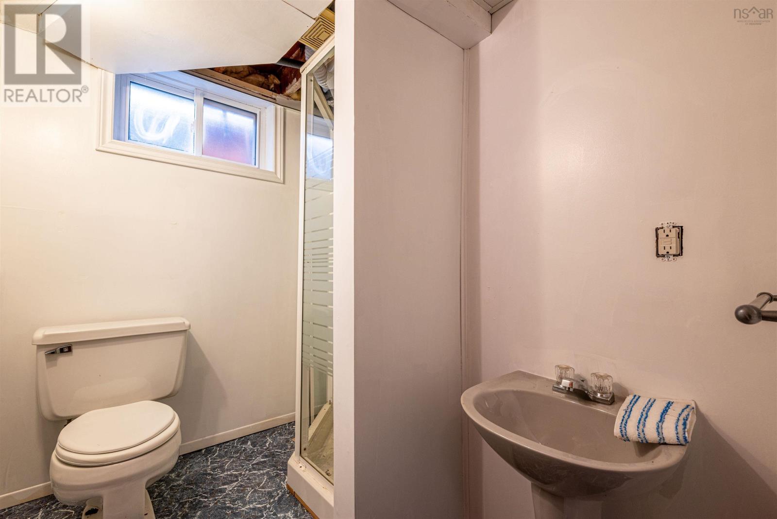 64 Dickey Drive, Lower Sackville, Nova Scotia  B4C 1T3 - Photo 33 - 202405760