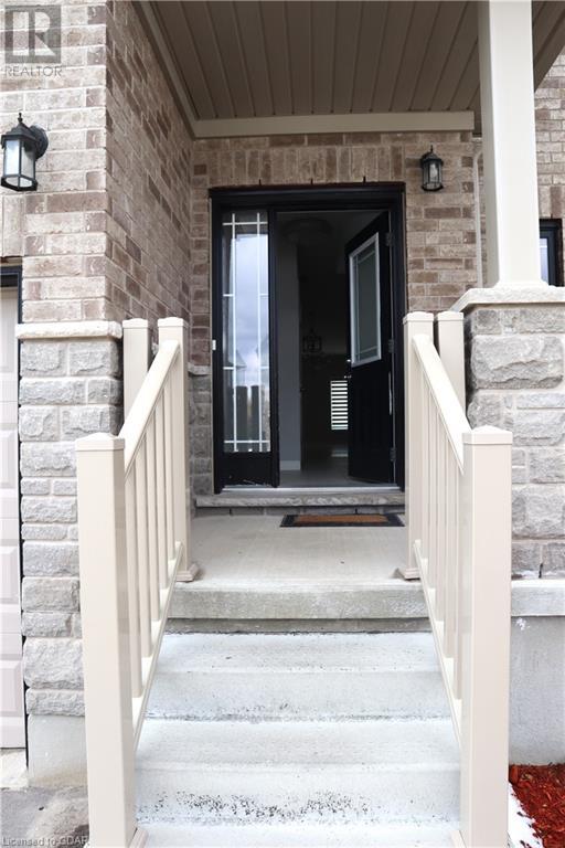 188 Ambrous Crescent, Guelph, Ontario  N1G 0G3 - Photo 3 - 40557539