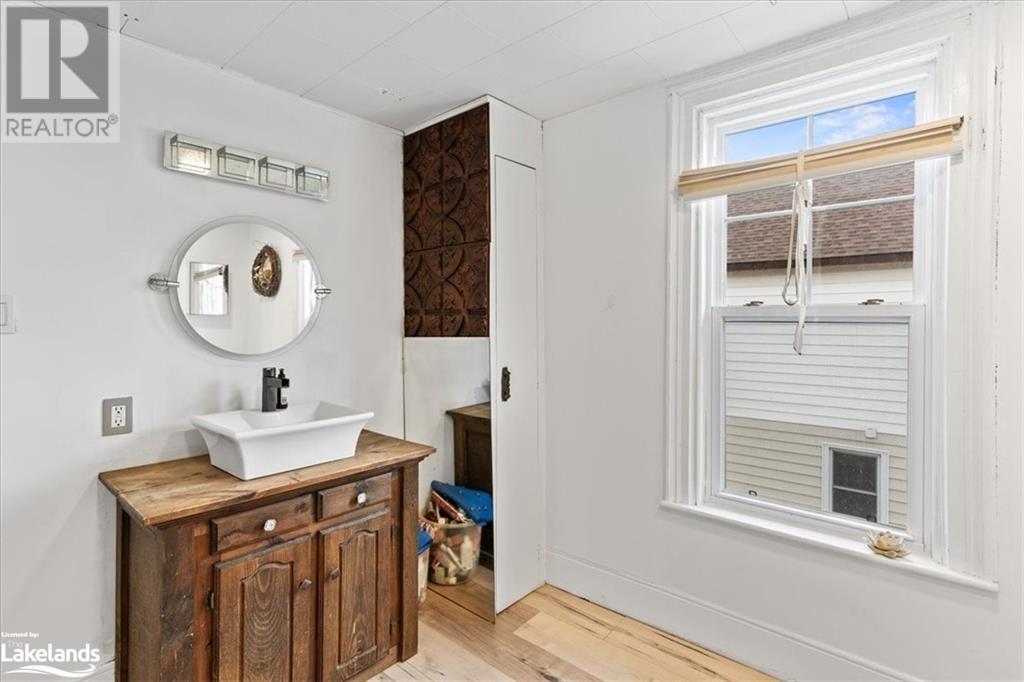 168 Boucher Street E, Meaford, Ontario  N4L 1B7 - Photo 19 - 40563588