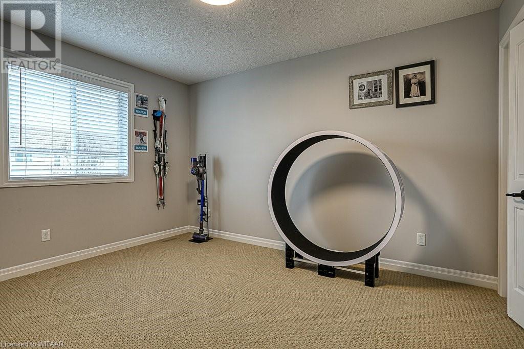 676 Normandy Drive, Woodstock, Ontario  N4T 0B6 - Photo 38 - 40549809