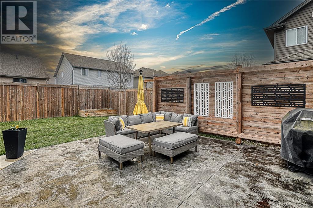 676 Normandy Drive, Woodstock, Ontario  N4T 0B6 - Photo 5 - 40549809