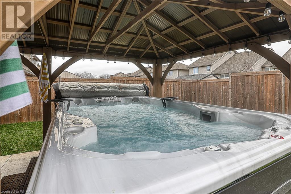 676 Normandy Drive, Woodstock, Ontario  N4T 0B6 - Photo 7 - 40549809