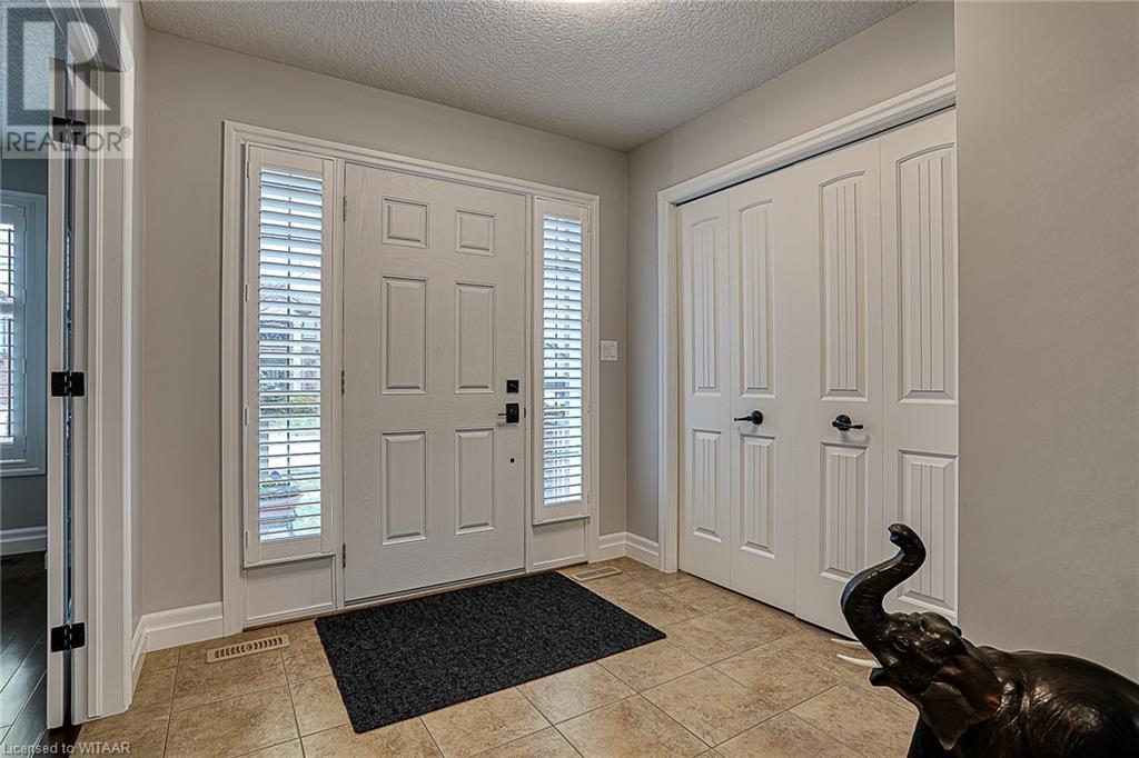 676 Normandy Drive, Woodstock, Ontario  N4T 0B6 - Photo 8 - 40549809