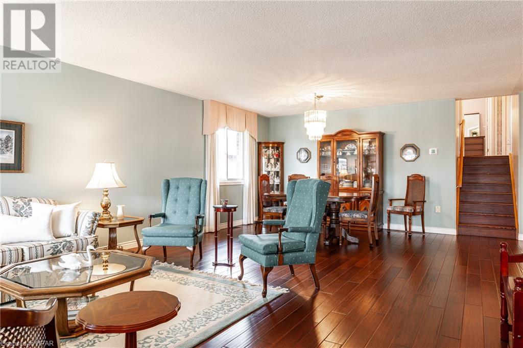 33 Mcqueen Court, Stratford, Ontario  N4Z 1H5 - Photo 4 - 40563220