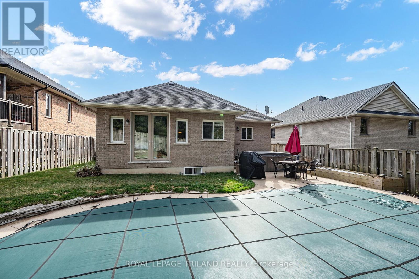 21 Little Creek Pl, Central Elgin, Ontario  N5L 1K1 - Photo 31 - X8185750