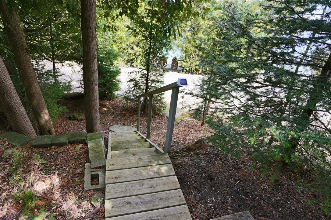 6 Chetwynd Lane, Lion's Head, Ontario  N0H 1W0 - Photo 38 - H4189369