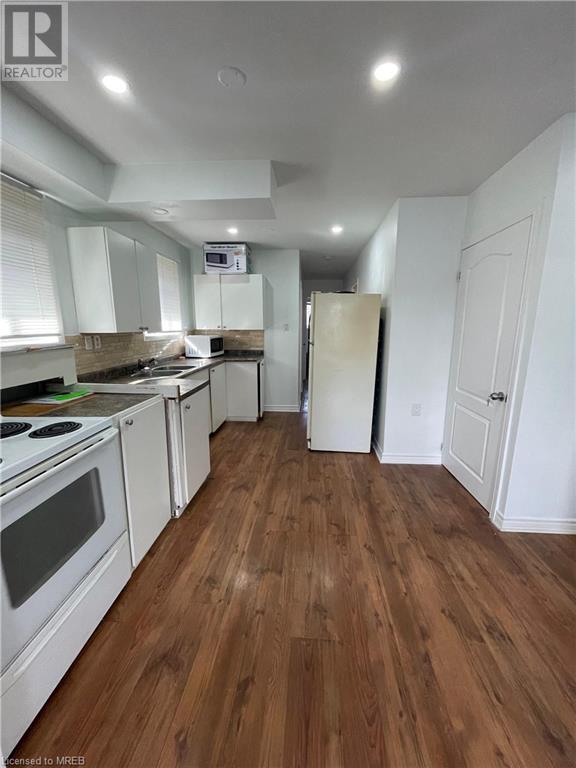 1951 Brampton Street, Hamilton, Ontario  L8H 3S6 - Photo 5 - 40564183