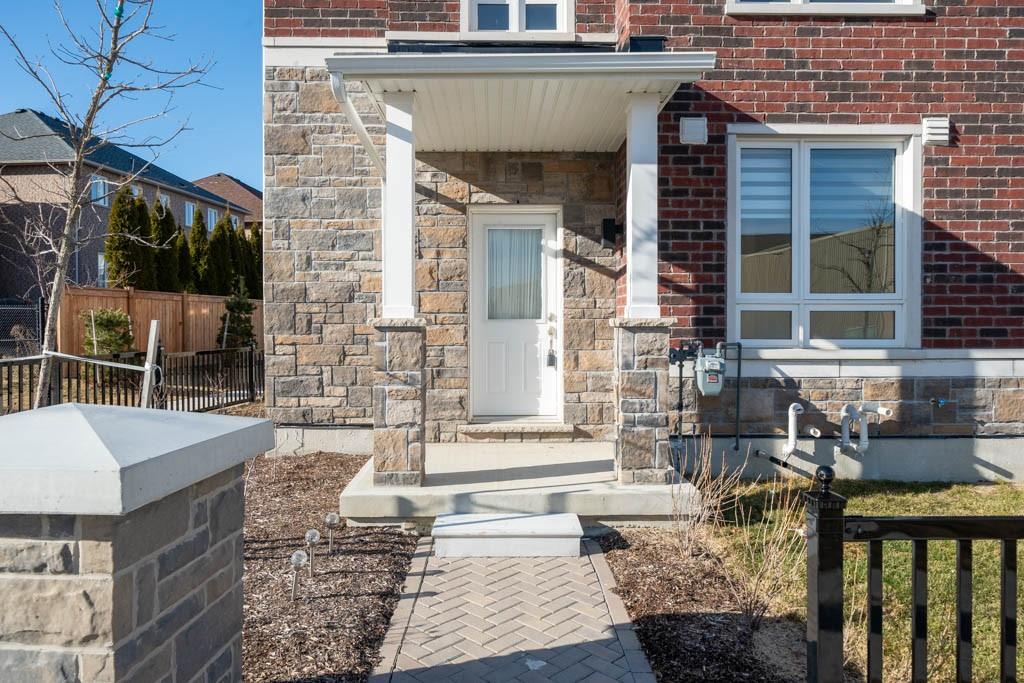 Markham, 3 Bedrooms Bedrooms, ,3 BathroomsBathrooms,Single Family,For Sale,H4189384