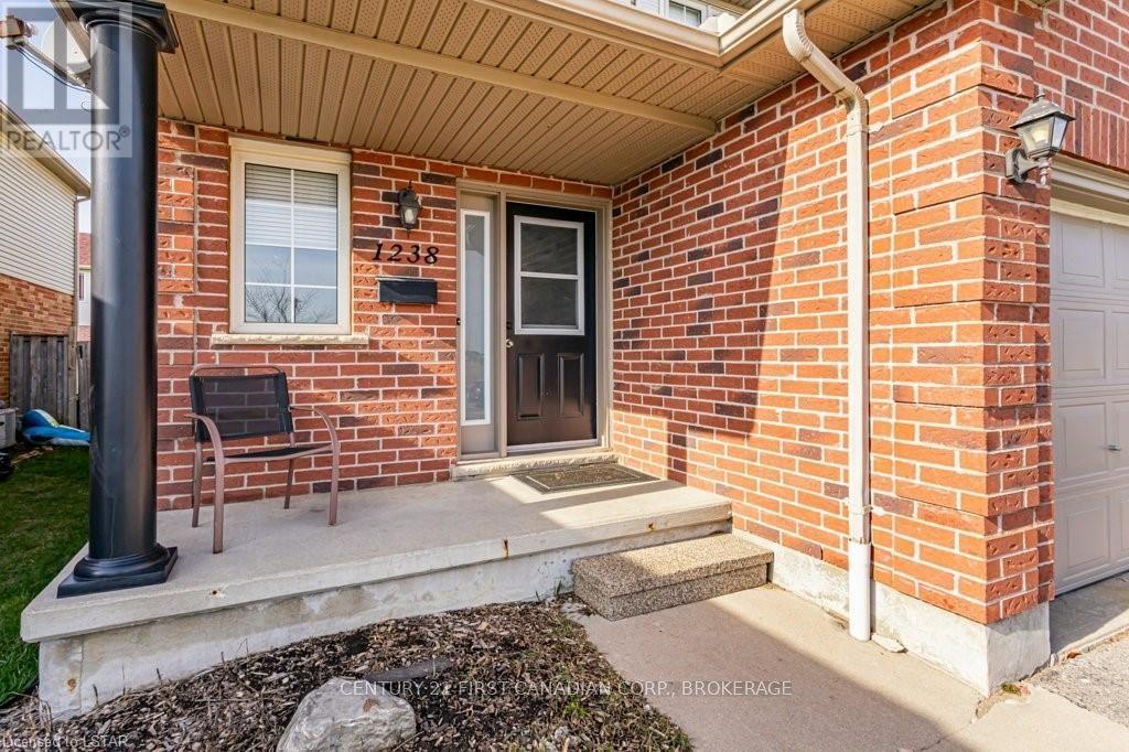 1238 Darnley Blvd, London, Ontario  N6M 1L1 - Photo 4 - X8185860