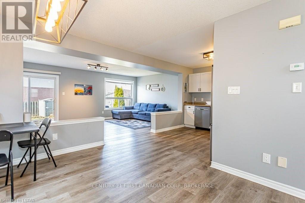 1238 Darnley Blvd, London, Ontario  N6M 1L1 - Photo 9 - X8185860