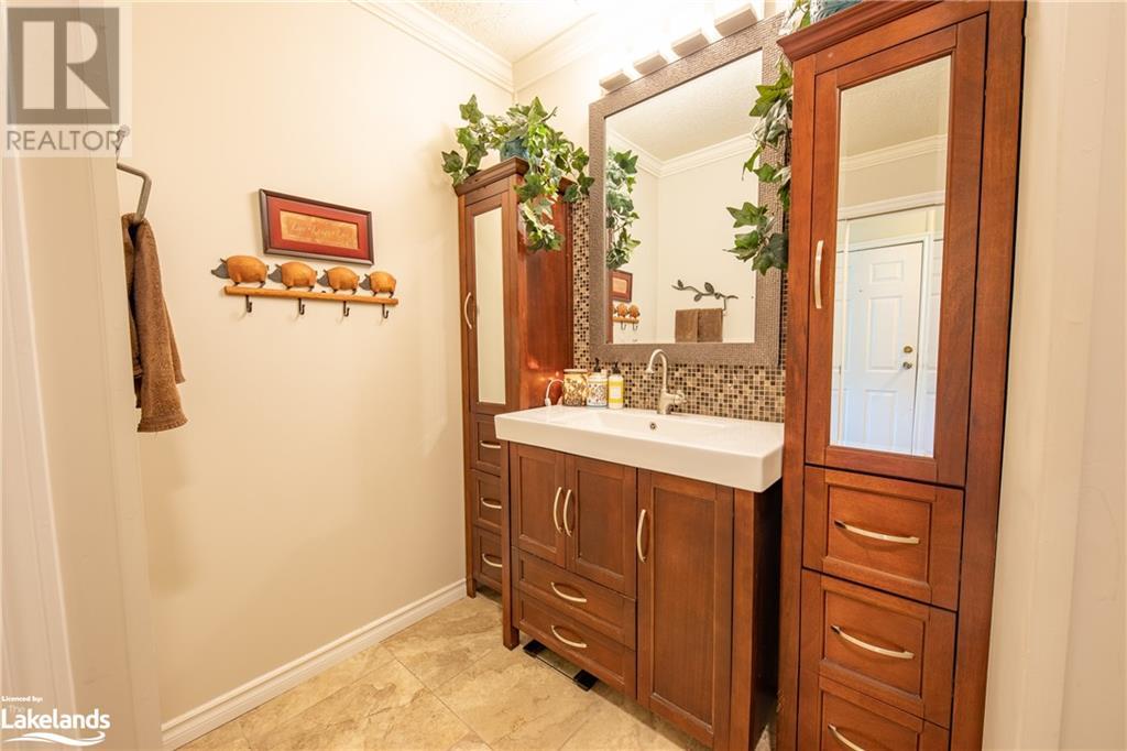 5411 Elliott Side Road Unit# 22, Tay, Ontario  L4R 4K3 - Photo 16 - 40564232