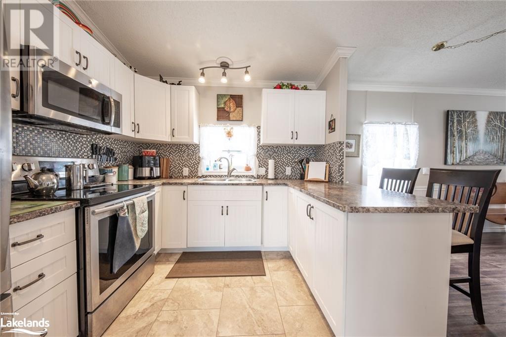 5411 Elliott Side Road Unit# 22, Tay, Ontario  L4R 4K3 - Photo 7 - 40564232