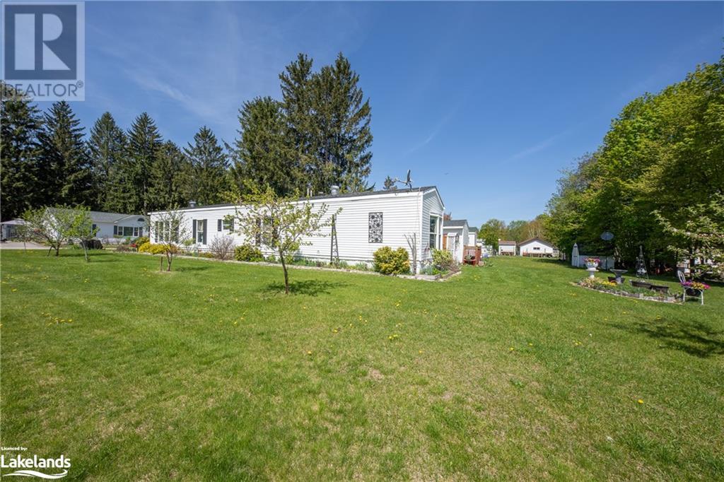 5411 Elliott Side Road Unit# 22, Tay, Ontario  L4R 4K3 - Photo 21 - 40564232