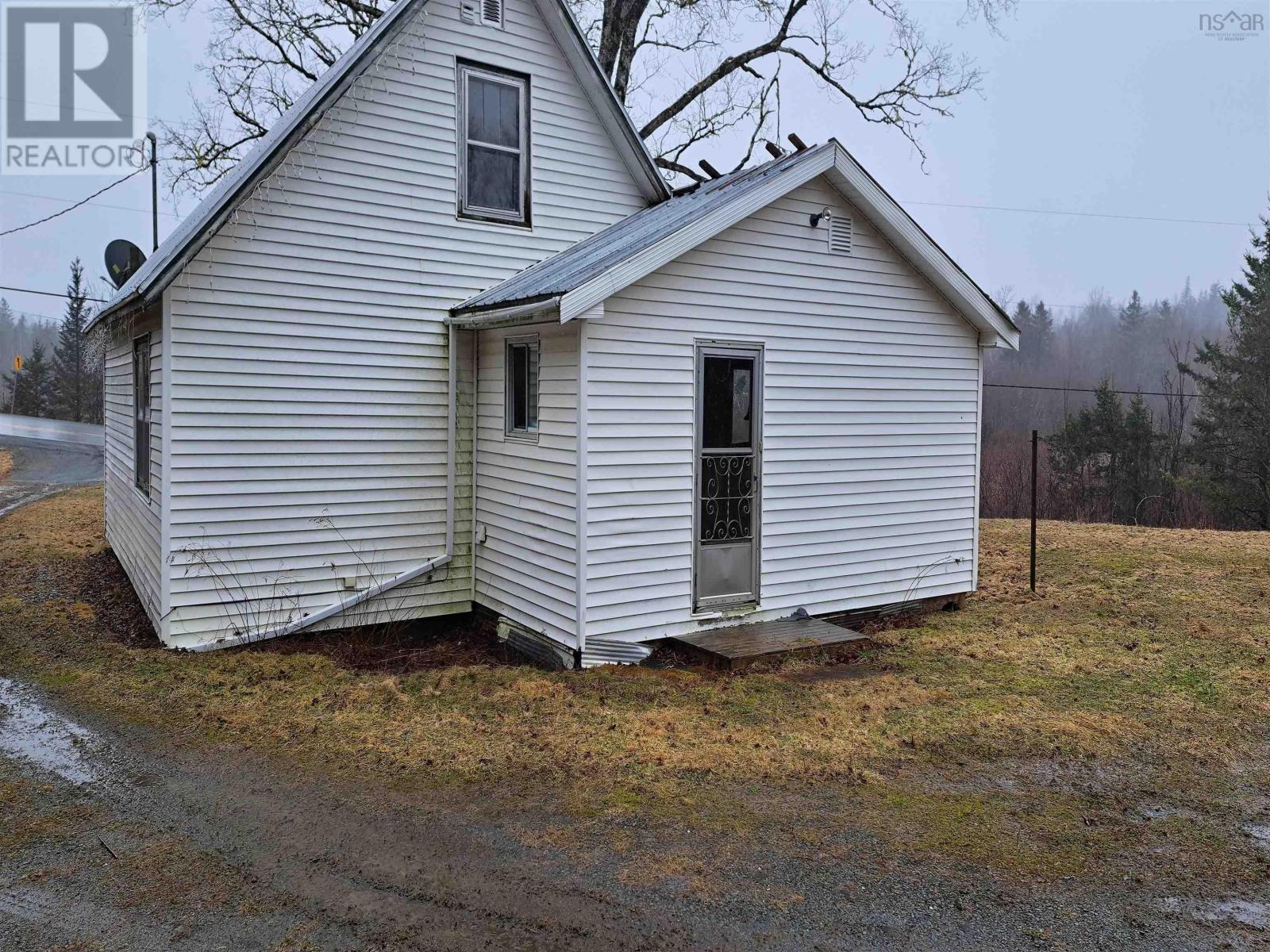 8860 Moose River Road, Lindsay Lake, Nova Scotia  B0N 1X0 - Photo 21 - 202405781