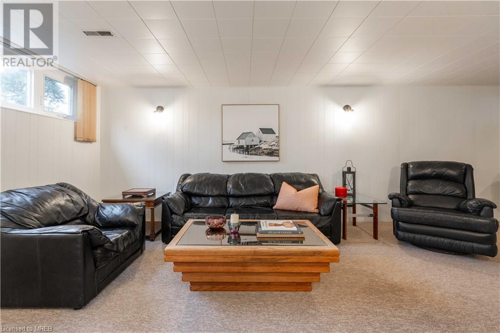 954 Eighth Street, Mississauga, Ontario  L5E 1R5 - Photo 23 - 40564253