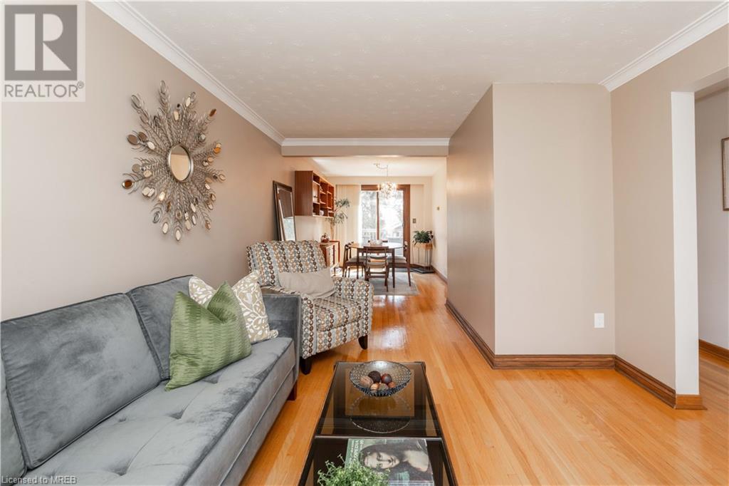 954 Eighth Street, Mississauga, Ontario  L5E 1R5 - Photo 5 - 40564253