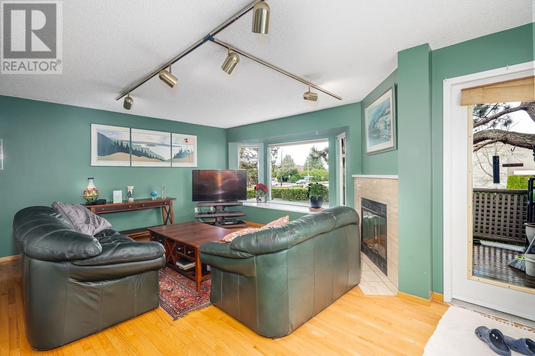 26 5740 Garrison Road, Richmond, British Columbia  V7C 5E7 - Photo 3 - R2864340