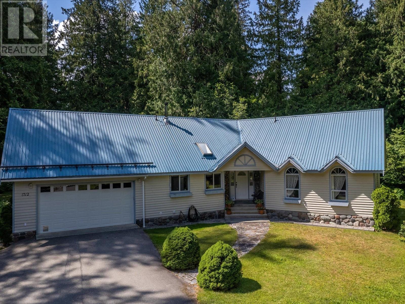 1712 Highway 99, Pemberton, British Columbia  V0N 2L1 - Photo 22 - R2864341