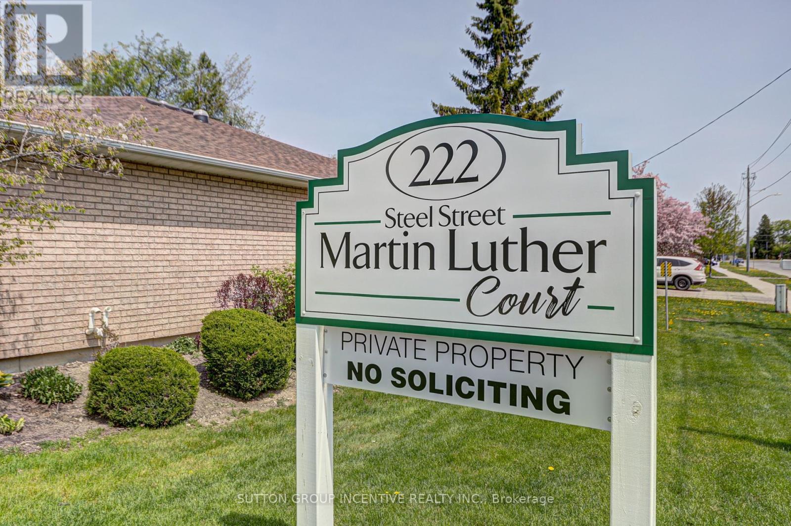 #10 -222 Steel St, Barrie, Ontario  L4M 2G9 - Photo 2 - S8187086