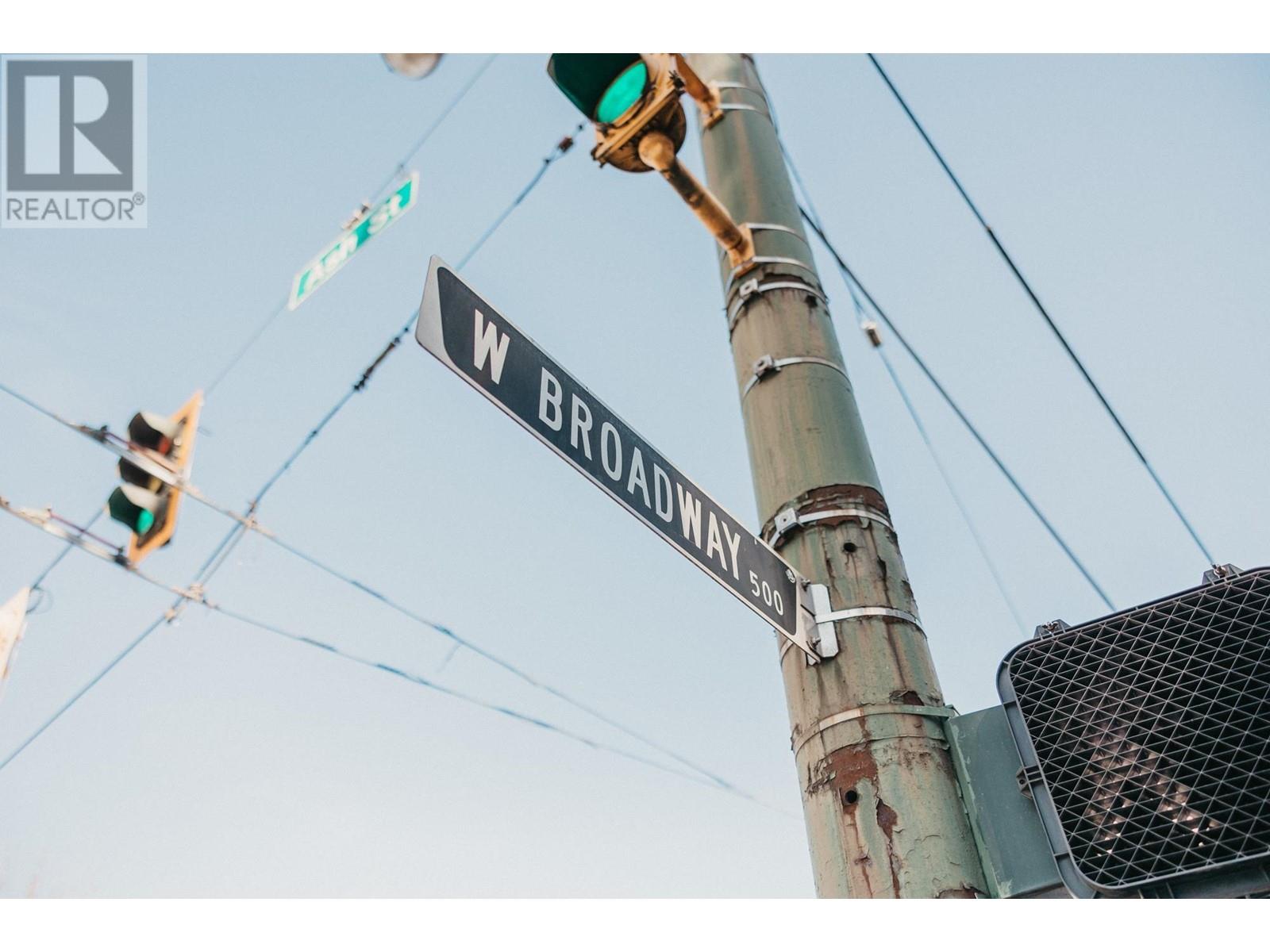 Listing Picture 17 of 18 : 647 and 649 550 W BROADWAY STREET, Vancouver / 溫哥華 - 魯藝地產 Yvonne Lu Group - MLS Medallion Club Member