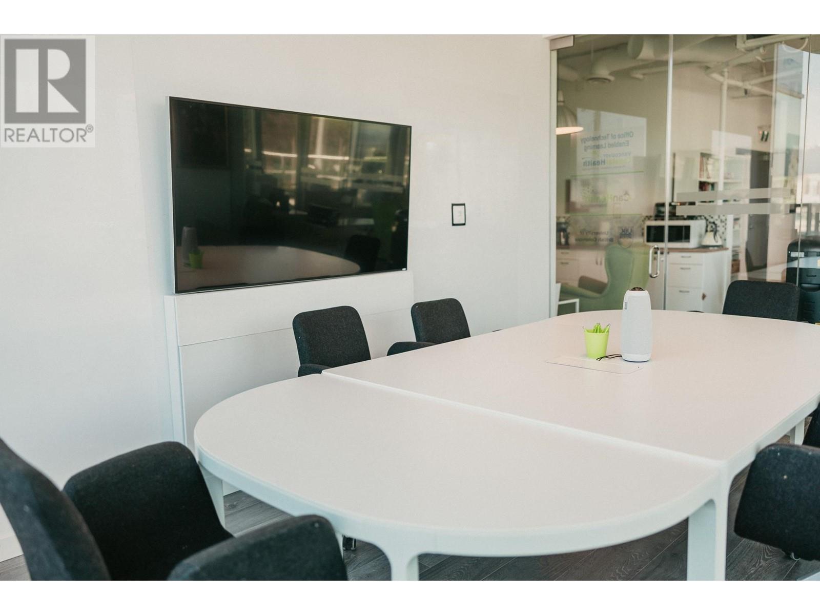 Listing Picture 9 of 18 : 647 and 649 550 W BROADWAY STREET, Vancouver / 溫哥華 - 魯藝地產 Yvonne Lu Group - MLS Medallion Club Member