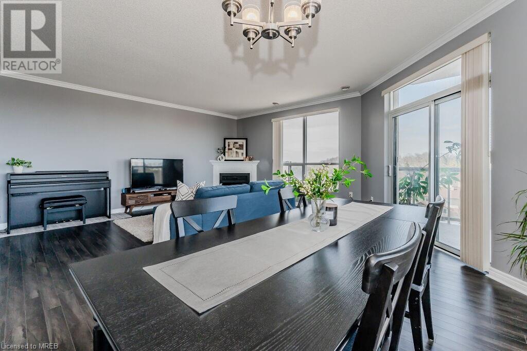 255 Keats Way Unit# 808, Waterloo, Ontario  N2L 6N6 - Photo 14 - 40563976