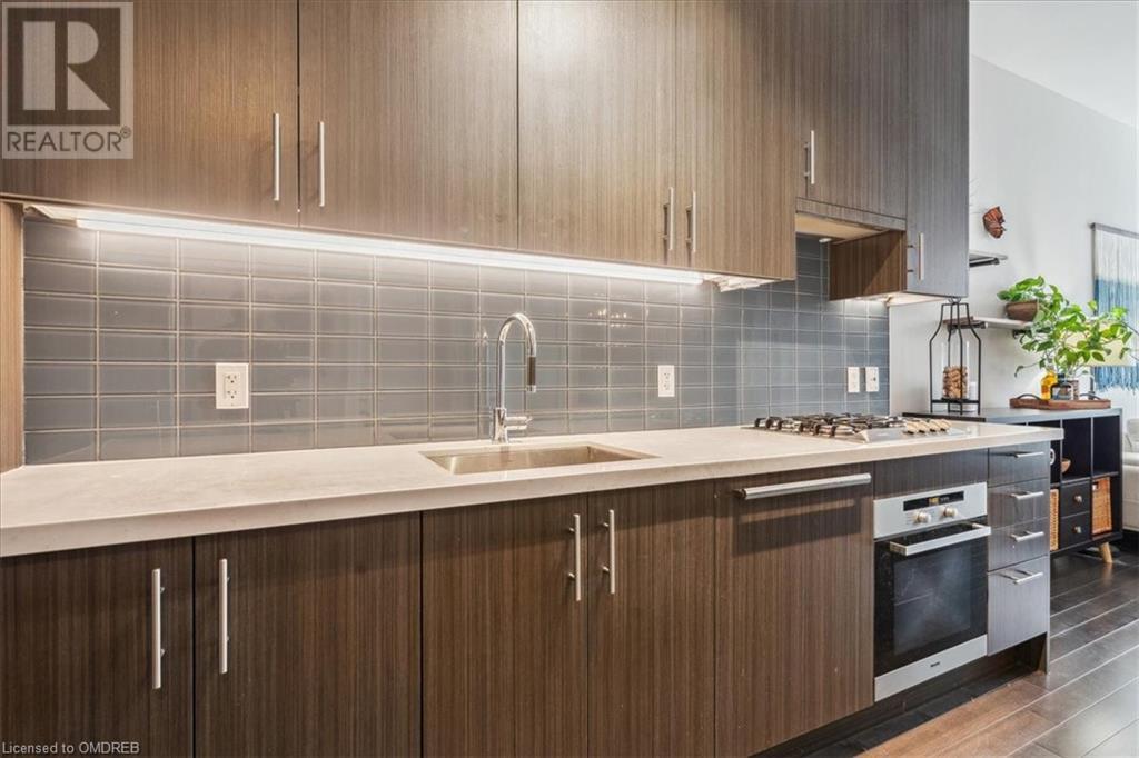 29 Queens Quay Unit# 910, Toronto, Ontario  M5E 0A4 - Photo 15 - 40564489