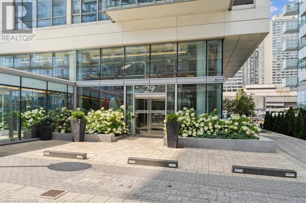 29 Queens Quay Unit# 910, Toronto, Ontario  M5E 0A4 - Photo 5 - 40564489