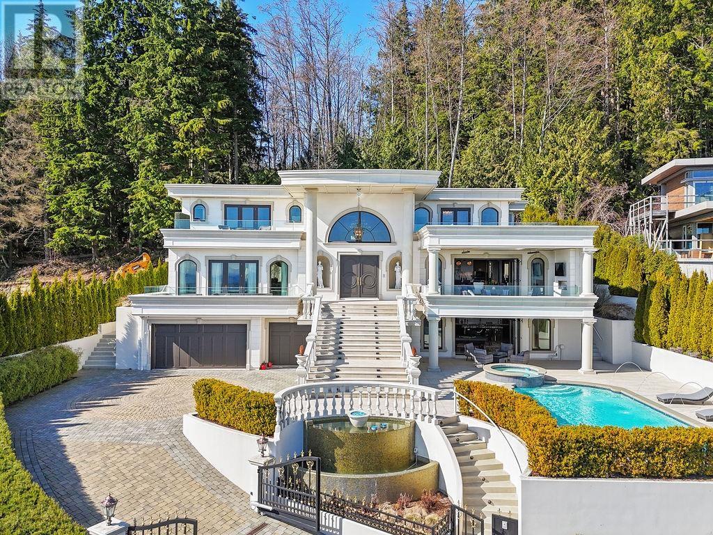 1522 CHARTWELL DRIVE, west vancouver, British Columbia