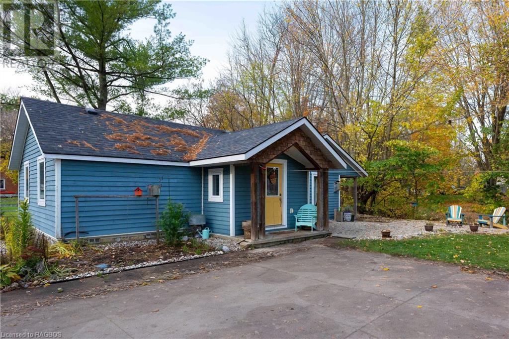 304 Main Street, Shallow Lake, Ontario N0H 2K0 (26688715) Kueneman Team