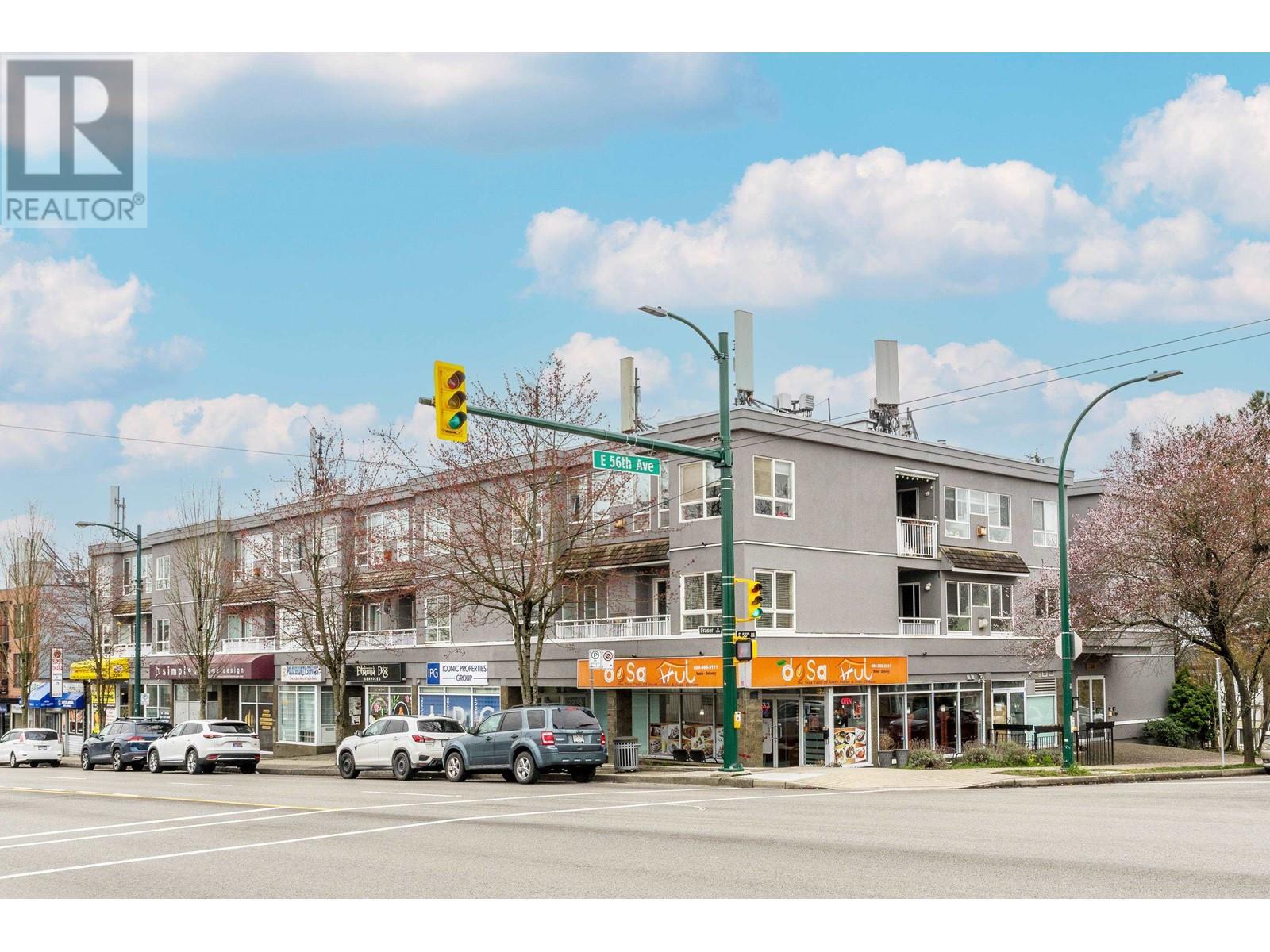 304 688 E 56 Avenue, Vancouver, British Columbia  V5X 1R7 - Photo 1 - R2864454