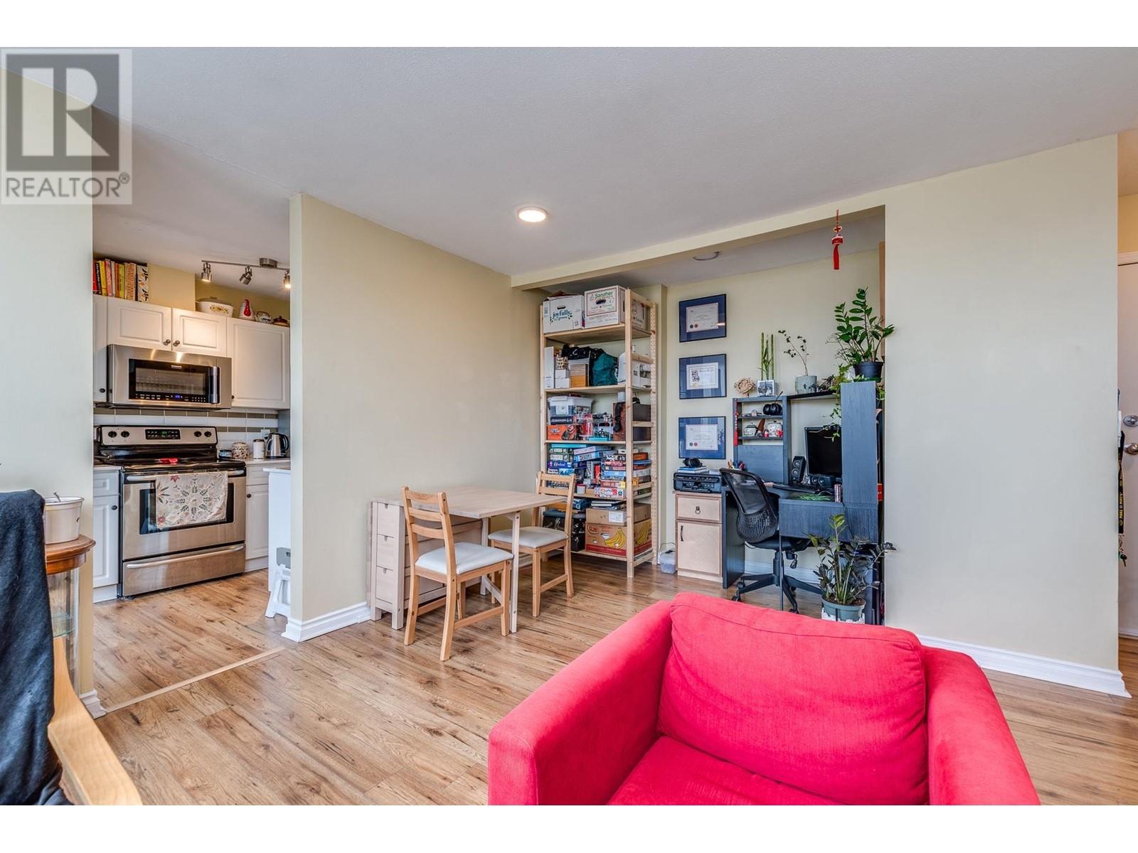 304 688 E 56 Avenue, Vancouver, British Columbia  V5X 1R7 - Photo 7 - R2864454