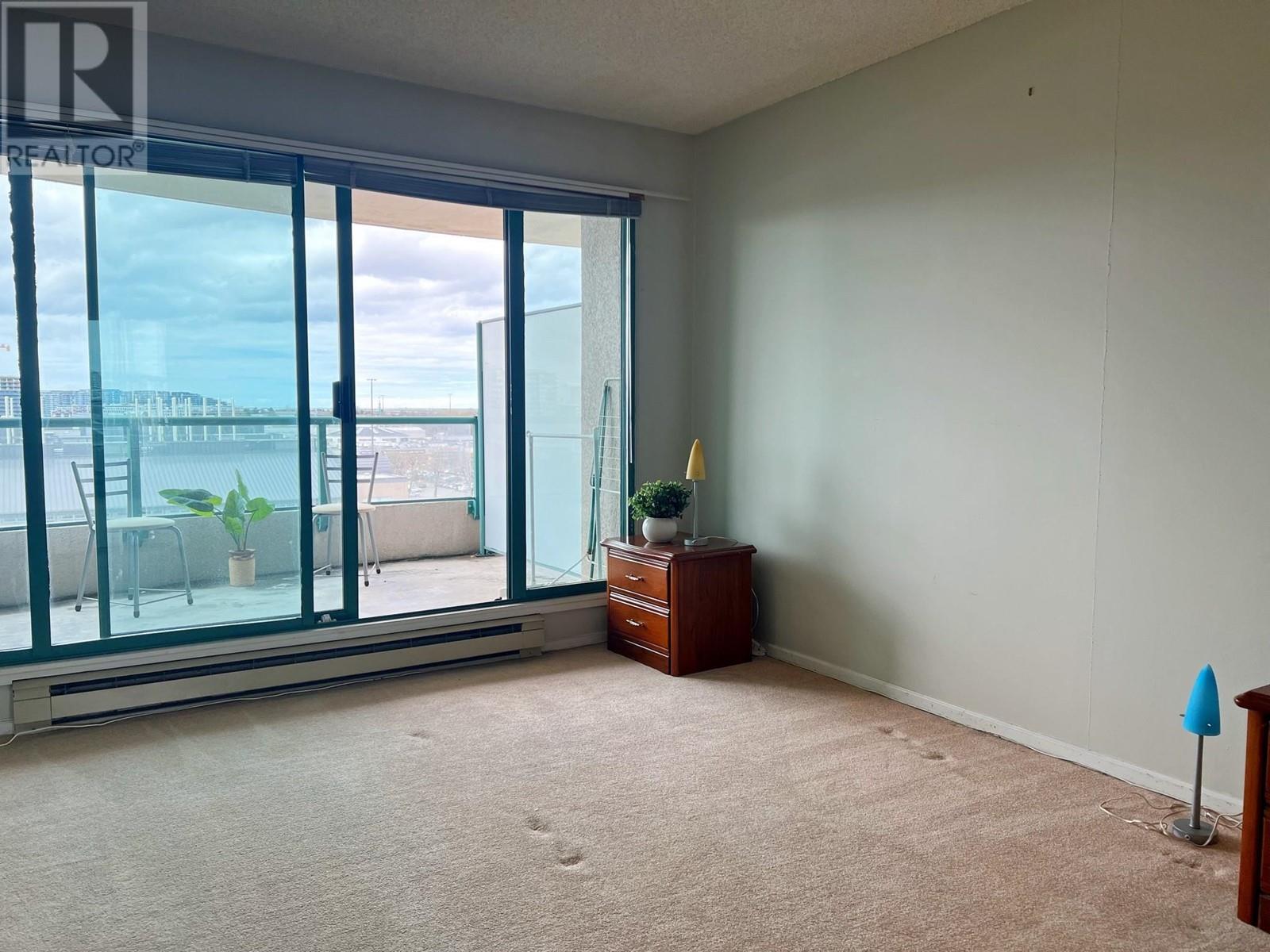 Listing Picture 11 of 17 : 1003 8831 LANSDOWNE ROAD, Richmond / 烈治文 - 魯藝地產 Yvonne Lu Group - MLS Medallion Club Member