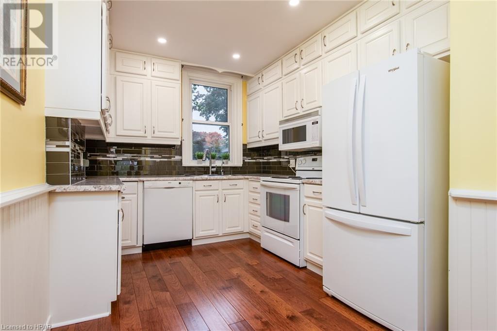 14 Nile Street, Stratford, Ontario  N5A 4B8 - Photo 20 - 40563844