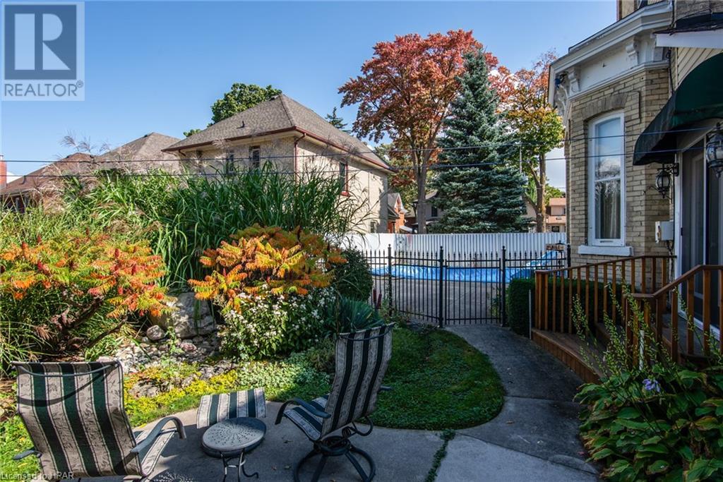 14 Nile Street, Stratford, Ontario  N5A 4B8 - Photo 7 - 40563844